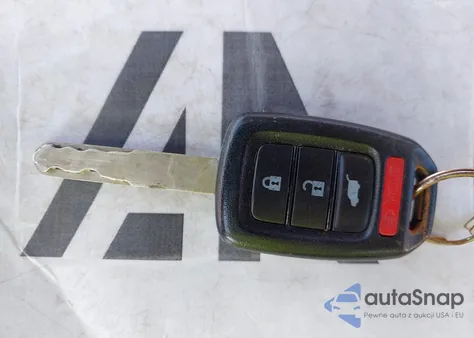 2019 Honda Civic Lx z USA, uszkodzony, nr VIN SHHFK7H33KU424853